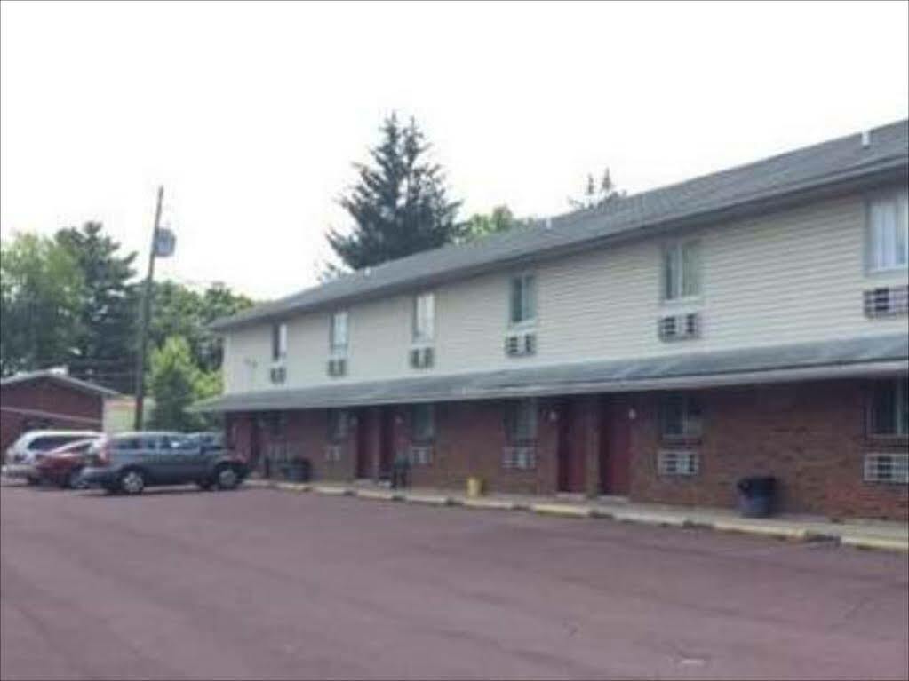 Knights Inn Center Valley Экстерьер фото